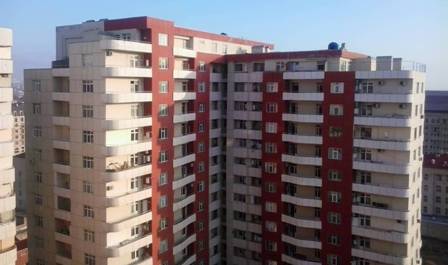  “Azərbaycanda aztəminatlı ailələrə əvəzsiz mənzil verilə bilər”