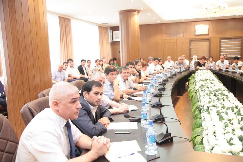 Şurada layihə rəhbərləri  məlumatlandırıldı - FOTO