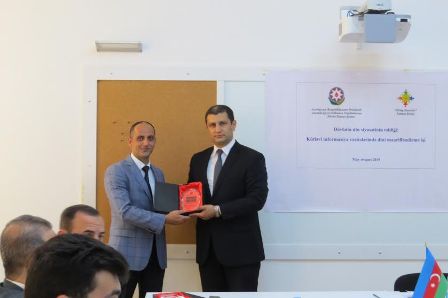 “Mediada din” mövzusu ictimai müzakirəyə çıxarıldı - FOTOLAR