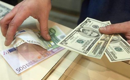 Bu günün valyuta MƏZƏNNƏSİ: dollar endi