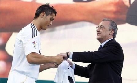“Real” ın prezidenti: “Ronaldunu 1 milyard avroya satırıq”
