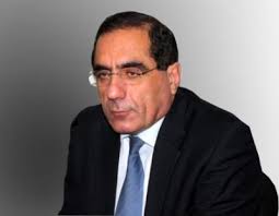 Qabil Hüseynli deputatlığa namizəd olmaq haqda düşünür