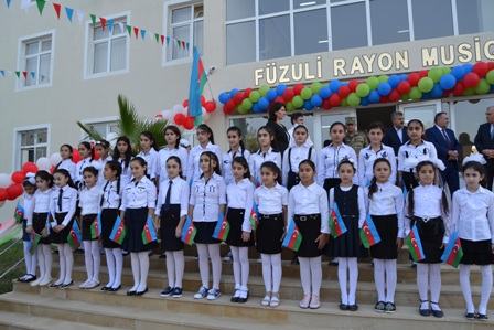 Cəbhə rayonunda gimnaziya açıldı