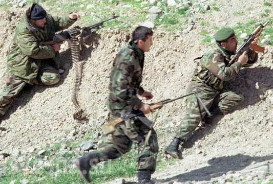 Tacikistanda döyüşlər davam edir - xüsusi təyinatlıların komandiri öldürüldü