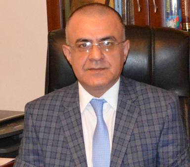 Daha bir jurnalist deputatlığa namizədliyini irəli sürdü