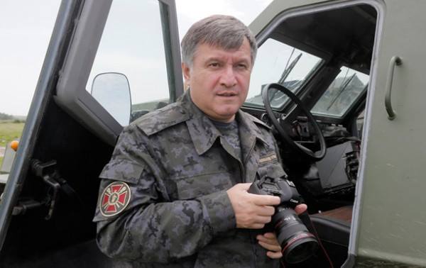 Nazir onu öldürmək istəyən şəxsin yerinə girov qoydu