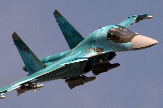 Rusiya aviasiyası İŞİD-i bombaladı - 70 dinc sakin öldü - VİDEO