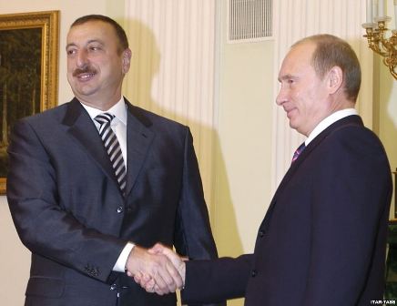 İlham Əliyev Putinə zəng etdi 