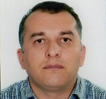 Elmlər Akademiyasının iki əməkdaşı eyni dairədə rəqib oldular