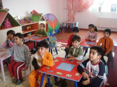 Uşaq bağçaları Təhsil Nazirliyinin tabeliyinə keçməlidir - AÇIQLAMA 