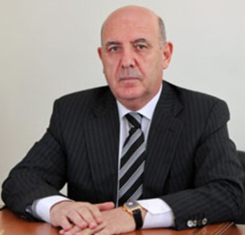Rektor xəstələrin qidalanmasına ayrılan vəsaitin azlığından şikayətləndi 
