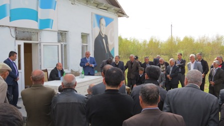 Çingiz Qənizadənin seçicilərlə görüşləri davam edir - FOTO