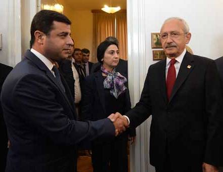 Kılıçdaroğlu kürdlərin partiyasının lideri ilə görüşdü