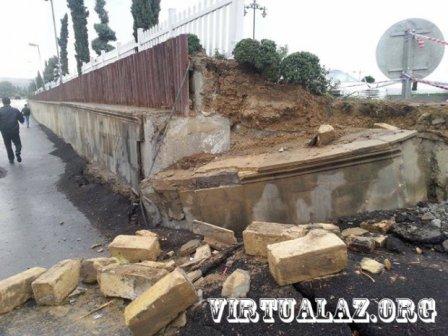 “Azəryolservis” avtovağzalda çatların dərinləşməsindən narahat deyil 