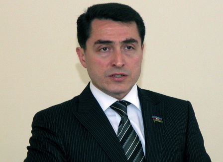 Deputat Nəqliyyatın İntellektual İdarəetmə Mərkəzini Nəqliyyat Nazirliyindən almağı təklif etdi