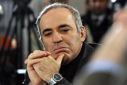 Harri Kasparov rüşvət verməkdə ittiham olunur