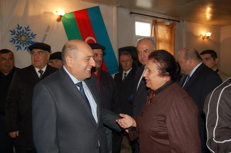 Gəncə seçiciləri:"Biz davamlı inkişafa səs verəcəyik!"   