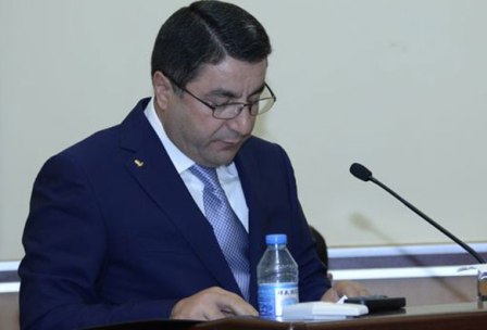Vidadi Zeynalovun MTN-də işləyən qardaşı işdən çıxarıldı
