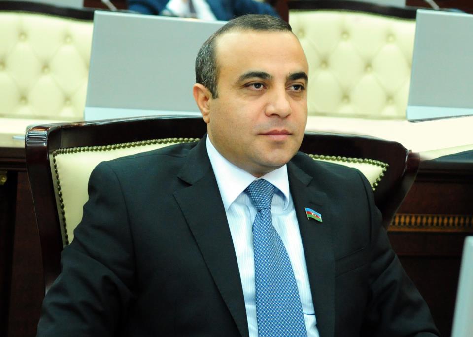  Azay Quliyev sosial şəbəkədə seçicilərinə söz verdi