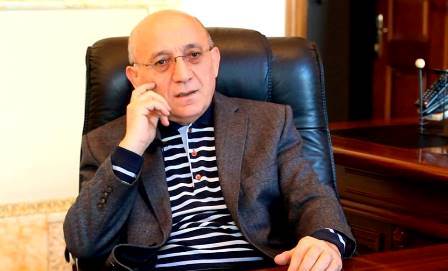 Azərbaycanda falçılıq rəsmən qadağan edilir