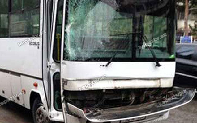  Gəncədə sərnişin avtobusu qəza törətdi-yaralı var 