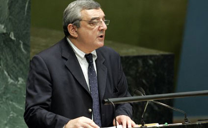 Akşin Mehdiyev "qiyamçı səfir"in yerinə təyin olundu