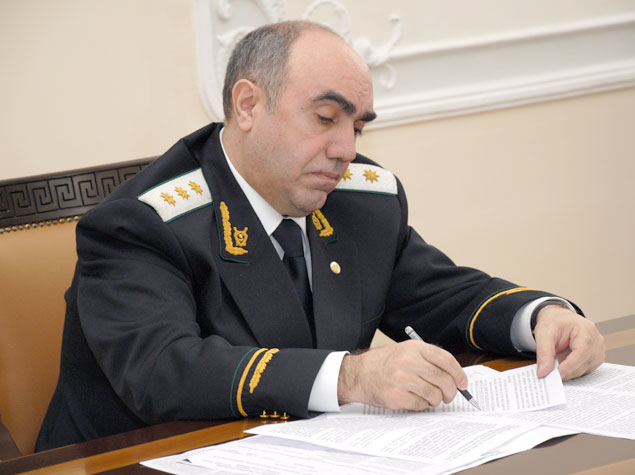 Zakir Qaralov azərbaycanlı qadının döyülməsinə görə rusiyalı həmkarına müraciət etdi