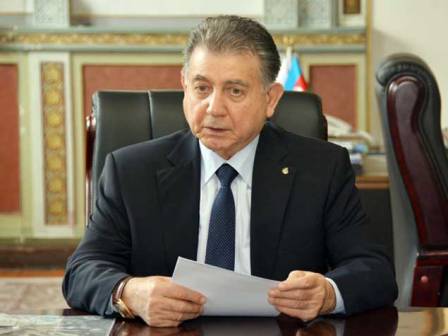 AMEA işçilərinə "dövlət qulluqçusu" vermək fikrindən daşındı