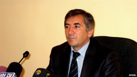  Niyə Mirşahinlə, Vahid Mustafayevlə yox, Nuşirəvan Məhərrəmli? 