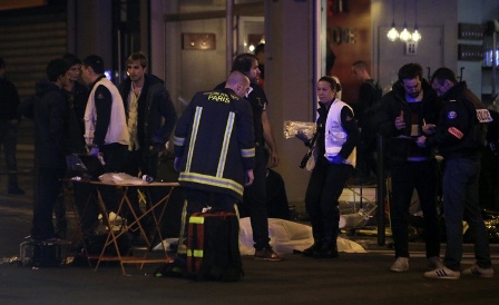 Paris qana boyandı - Amansız terror aktında ölənlərin sayı 150-ni keçib 