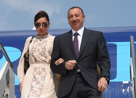 İlham Əliyev və xanımı Türkiyəyə getdi