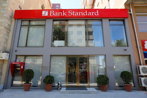 “Bank Standard”da 50 min manatlıq dələduzluq hadisəsi baş verib