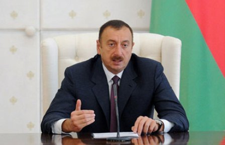 Prezident nazirlə görüşdü 