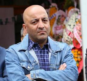 Mübariz Mənsimov jurnalistləri hədələdi: “Cavab verəcəksiniz!”
