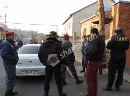 Yerevanda terror planlaşdıran 10 silahlı tutulub