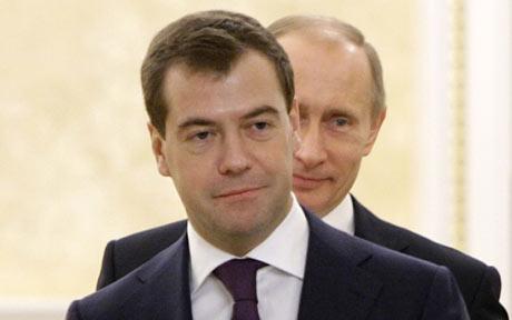 Medvedev Türkiyəyə qarşı sanksiya fərmanını imzaladı