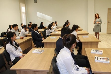 Azərbaycanda dərsdən yayınan şagirdlər 100 manat cərimələnəcək