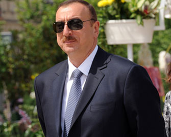 Azərbaycan Prezidentinə başsağlıqları verilir