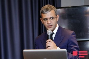 Ramiz Həsənov institut direktorunu özünə köməkçi təyin etdi