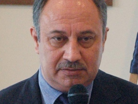 “Cahangir Əsgərovu divara dirəməsən, qiymətləri salan deyil” 