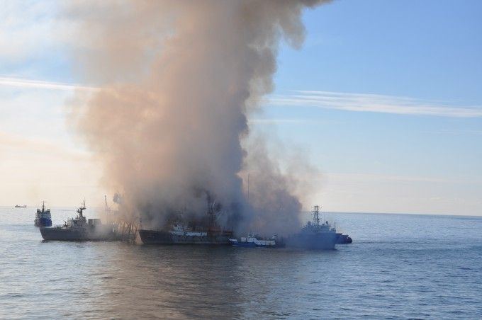 İtkin neftçilərin axtarışları davam etdirilir