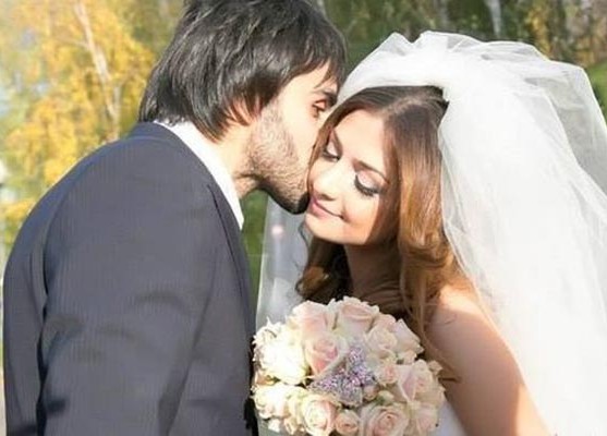 Erməniyə ərə gedən azərbaycanlı qızı qınadılar - FOTO+VIDEO