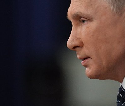 Putin: “Saakaşvilinin təyinatı Ukrayna xalqının üzünə tüpürməkdir”