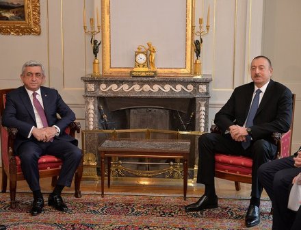 Prezidentlərin təkbətək görüşü başladı - YENİLƏNİB – FOTOLAR