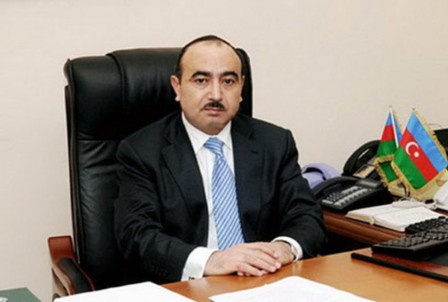 Prezidentin köməkçisindən manatla bağlı AÇIQLAMA