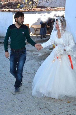  Türkiyədə suriyalı gəlin qızılları götürüb qaçdı  - FOTOLAR  