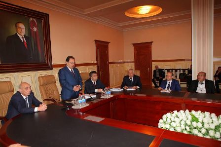 Fizika Problemləri İnstitutunun 10 illiyi qeyd olunub