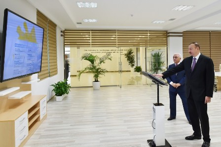 Prezident Bakıda yarımstansiyaların açılışlarında oldu 