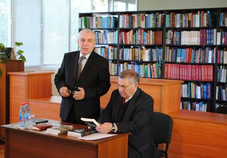 Sovet imperiyasını ifşa edən əməkdar jurnalistlə görüş oldu - FOTOLAR