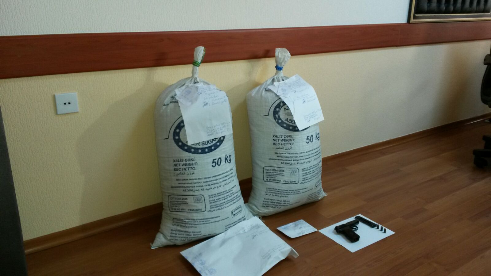 Gəncədə silah-sürsat tapılıb - FOTO